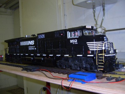 DASH 9 NS.JPG